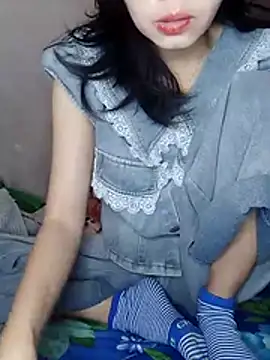 Snapshot of DauTay_hot chatting on 11-29-25, 12:13 DauTay hot online show from 11-29-25, 12:13