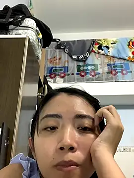 Snapshot of Minee1202 chatting on 10-12-25, 09:52 Minee1202 online show from 10-12-25, 09:52