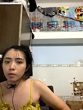 Snapshot of Minee1202 chatting on 10-16-25, 07:53 Minee1202 online show from 10-16-25, 07:53