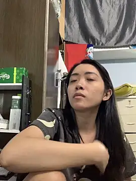 Snapshot of Minee1202 chatting on 11-06-25, 04:41 Minee1202 online show from 11-06-25, 04:41