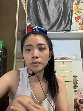 Snapshot of Minee1202 chatting on 11-08-25, 12:55 Minee1202 online show from 11-08-25, 12:55