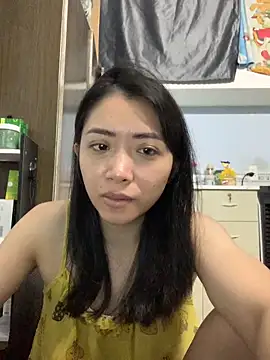 Snapshot of Minee1202 chatting on 11-17-25, 12:49 Minee1202 online show from 11-17-25, 12:49