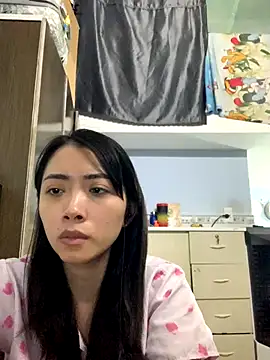 Snapshot of Minee1202 chatting on 12-02-25, 12:49 Minee1202 online show from 12-02-25, 12:49