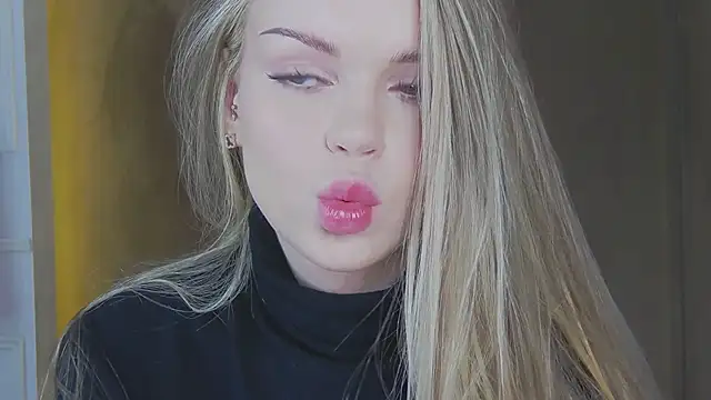 MarilynNova online show from 03-20-26, 04:17