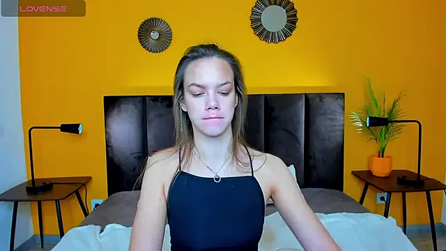 Vickie Smith online show from 11-26-25, 12:55