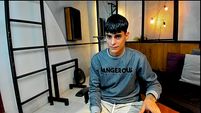 Dani mc1 online show from 11-23-25, 11:54