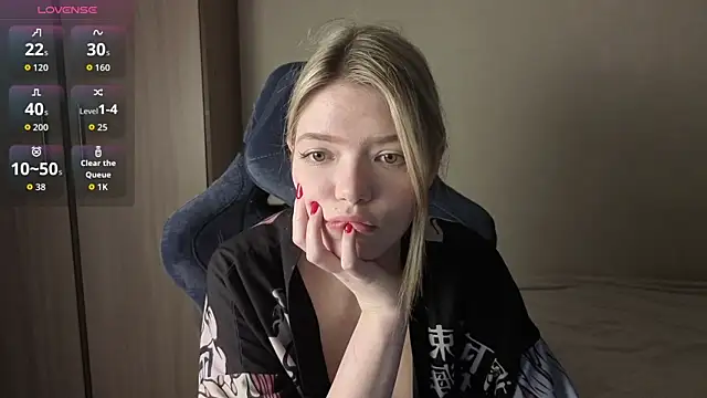 Snapshot of KatanaSVibe chatting on 01-15-26, 01:16 KatanaSVibe online show from 01-15-26, 01:16