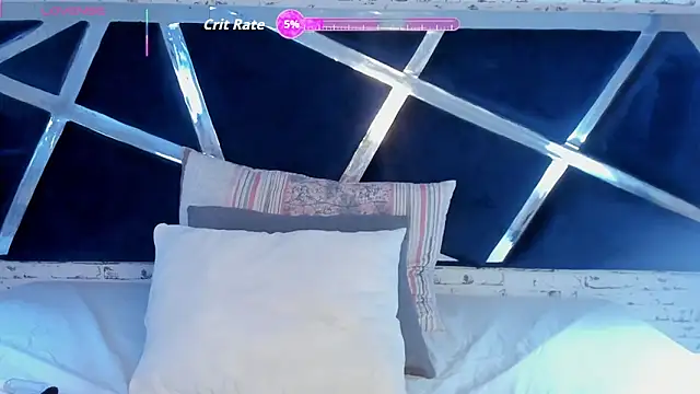 Snapshot of PaulinnaBlue chatting on 09-25-25, 08:45 PaulinnaBlue online show from 09-25-25, 08:45