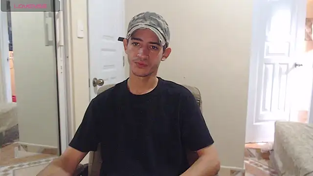 Snapshot of Sexxx20 chatting on 12-03-25, 12:36 Sexxx20 online show from 12-03-25, 12:36