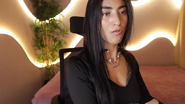 Emma and Issac online show from 03-30-26, 08:43