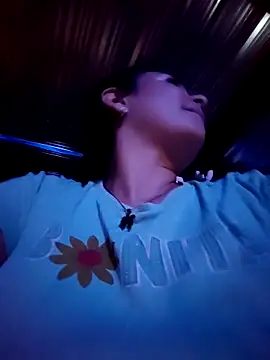 Lily-o online show from 12-04-25, 01:48