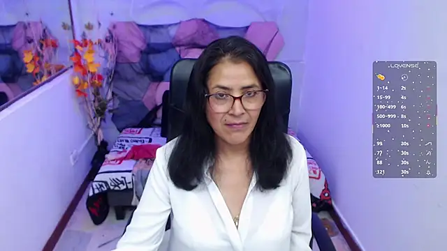 AmandaPeet online show from 10-27-25, 08:13