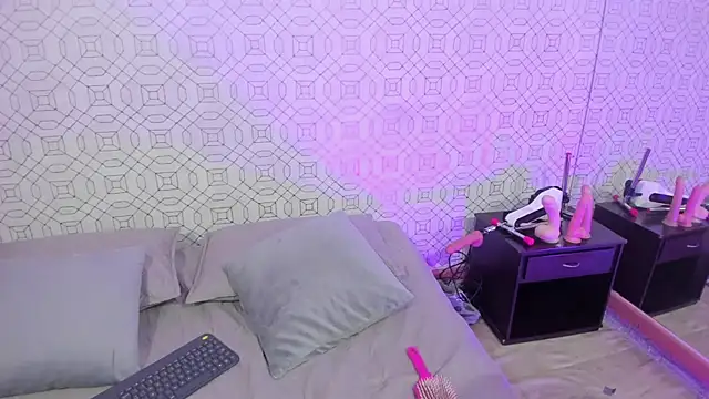 VioletaMaddox online show from 10-07-25, 03:47