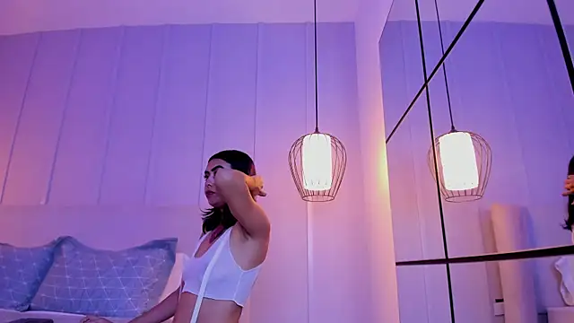 Zammy Sanz online show from 09-13-25, 08:19