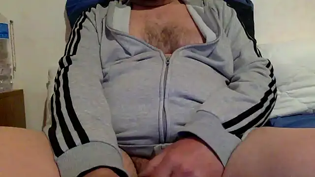 steve669 hot online show from 04-12-26, 07:24