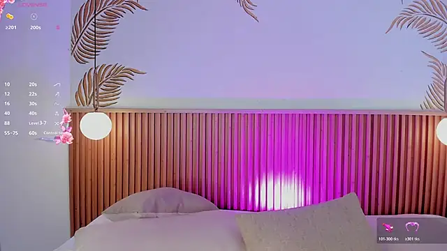 Valleriie  online show from 03-29-26, 04:29