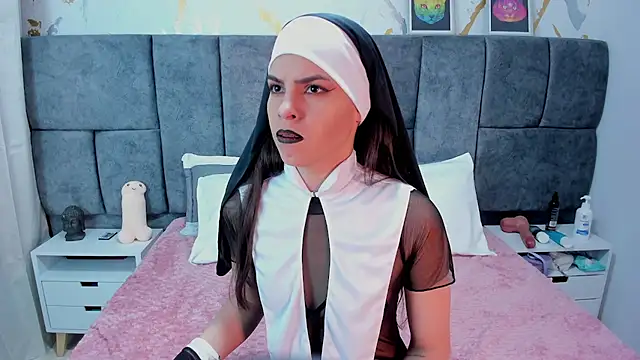 Snapshot of Astrid_Velle chatting on 10-31-25, 03:40 Astrid Velle online show from 10-31-25, 03:40