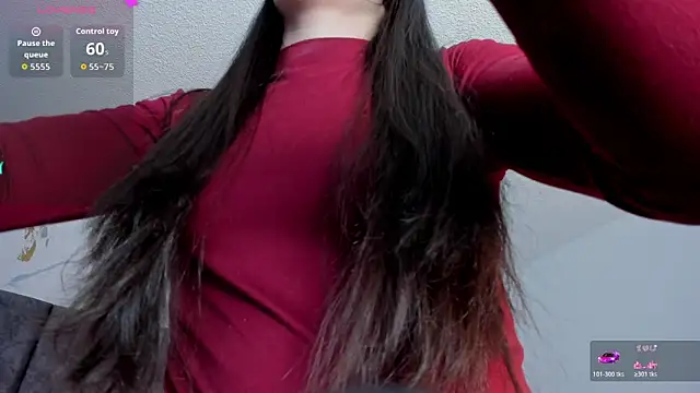 Snapshot of Astrid_Velle chatting on 11-26-25, 03:29 Astrid Velle online show from 11-26-25, 03:29