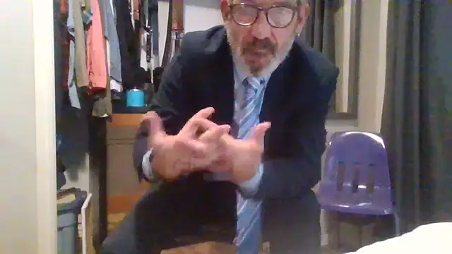 FoxnMouse online show from 09-10-25, 08:53