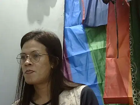 juicycum069 online show from 11-06-25, 11:37