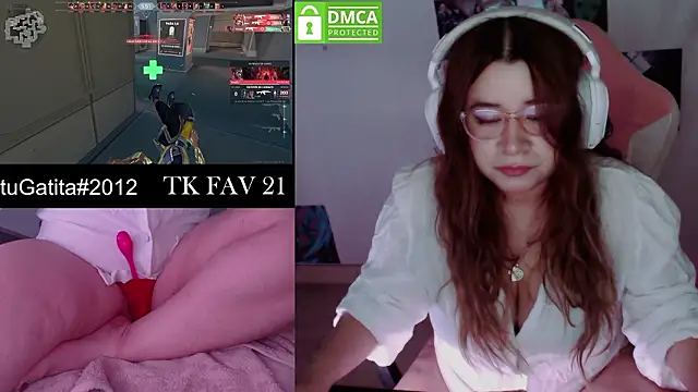 Snapshot of Pink_girl0n chatting on 02-01-26, 11:47 Pink girl0n online show from 02-01-26, 11:47