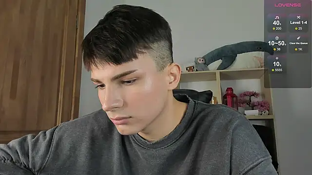 Snapshot of mystic_evan chatting on 11-14-25, 06:34 mystic evan online show from 11-14-25, 06:34