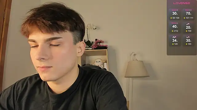 Snapshot of mystic_evan chatting on 01-16-26, 01:37 mystic evan online show from 01-16-26, 01:37