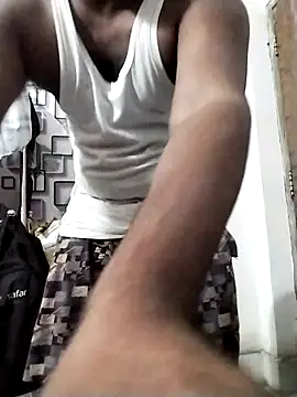 Snapshot of Mahaver_56 chatting on 11-14-25, 04:28 Mahaver 56 online show from 11-14-25, 04:28