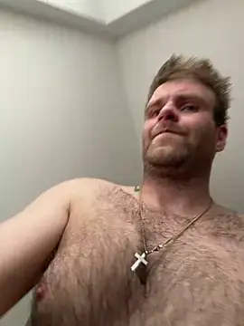 jarda94cz online show from 04-15-26, 03:08