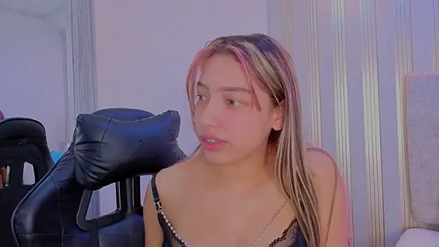 nami sweet  online show from 09-27-25, 05:23