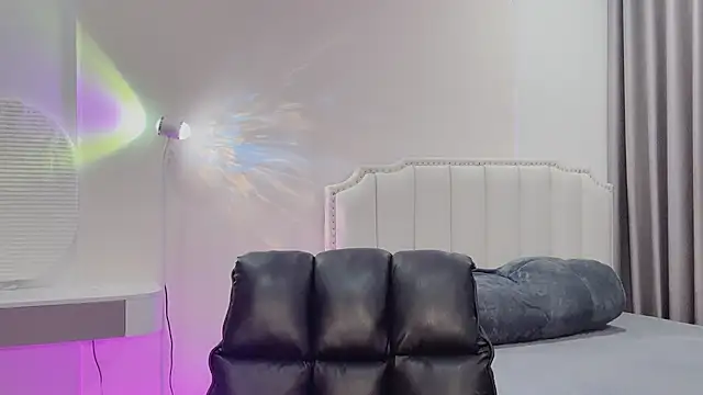  Dorry  online show from 11-26-25, 04:41