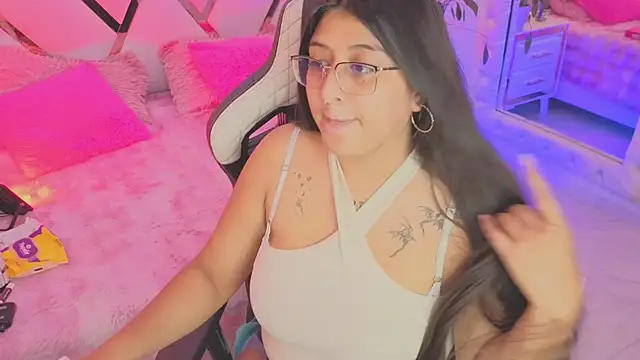 megann  up online show from 04-24-26, 03:20