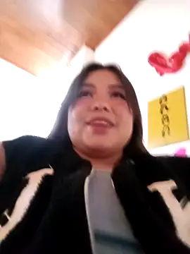 LucyPetit online show from 10-02-25, 01:29