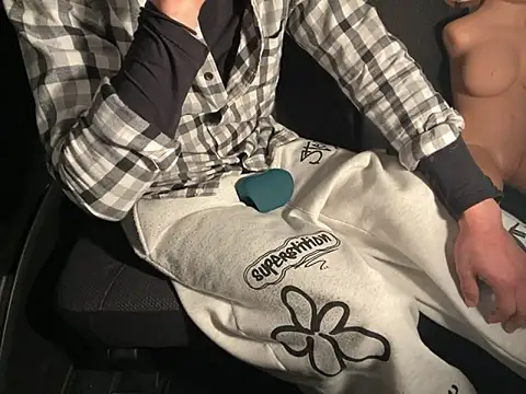 CAMEL1913 online show from 04-10-26, 06:12