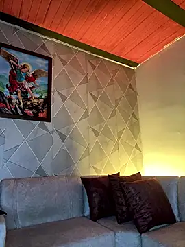 Snapshot of Alisse_taylor2 chatting on 01-17-26, 12:21 Alisse taylor2 online show from 01-17-26, 12:21