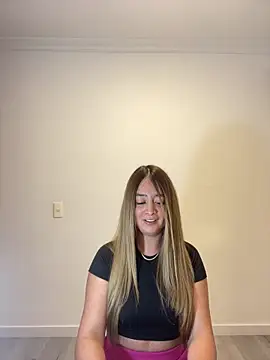 Zara Ross online show from 10-14-25, 12:33