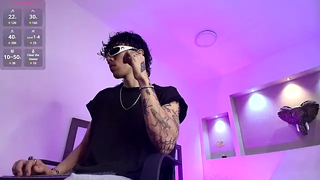 Snapshot of felix__star chatting on 11-20-25, 07:57 felix star online show from 11-20-25, 07:57