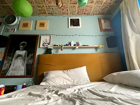 WriggleQuest online show from 09-12-25, 10:59