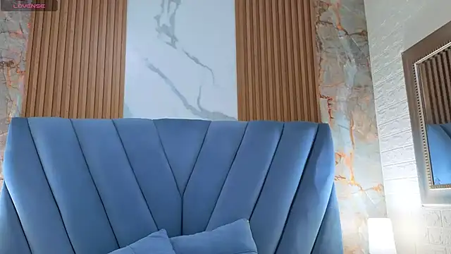 angel  red  online show from 01-07-26, 06:27