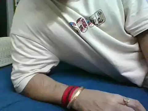 7 INCH MONSTER online show from 07-09-26, 10:41
