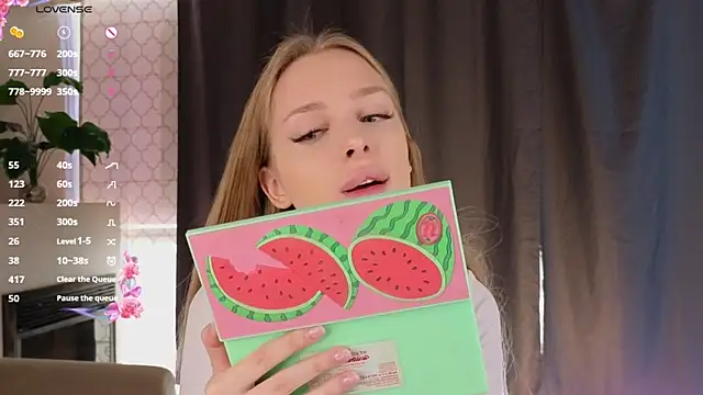 Snapshot of CindyGreen chatting on 11-22-25, 07:07 CindyGreen online show from 11-22-25, 07:07