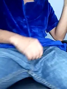 Bosssweet22cm online show from 02-03-26, 04:32