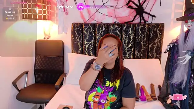 evvaa moon69 online show from 10-27-25, 12:42