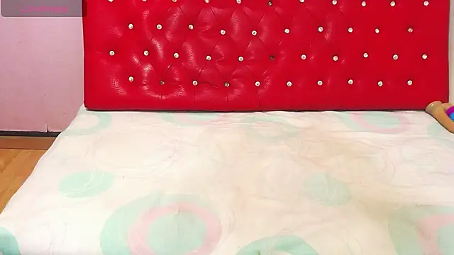 Snapshot of wonderfuldiana chatting on 11-09-25, 02:21 wonderfuldiana online show from 11-09-25, 02:21