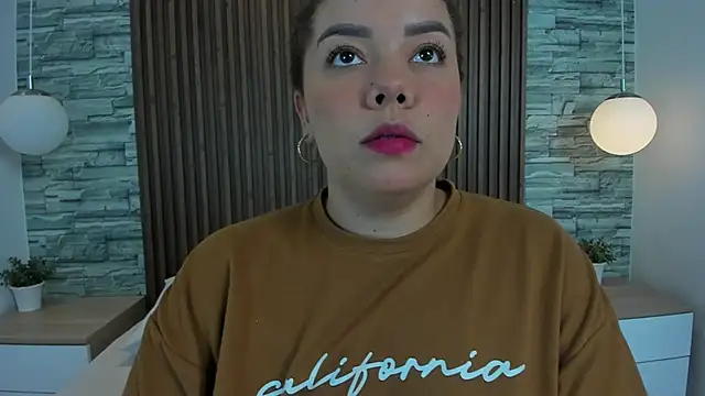 leilapons online show from 09-22-25, 05:26