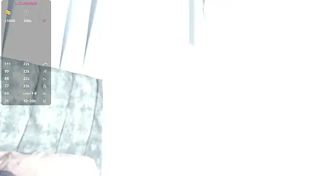 ValeriGallardo17 online show from 10-18-25, 09:59