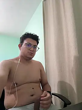 Snapshot of JaviSala chatting on 05-28-26, 06:16 JaviSala online show from 05-28-26, 06:16
