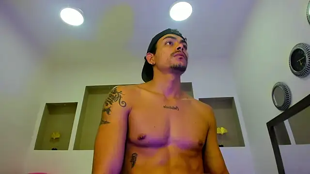 Tommy kurtt online show from 11-07-25, 01:11