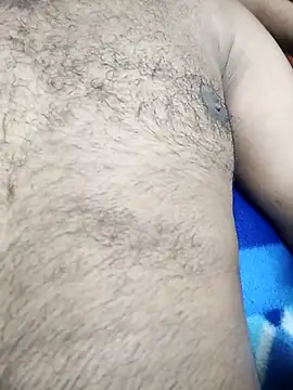 Snapshot of hotti-rashmi chatting on 12-22-25, 10:34 hotti-rashmi online show from 12-22-25, 10:34