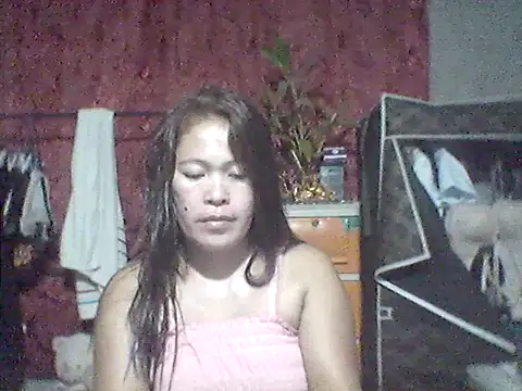 Snapshot of 66pineapple chatting on 04-12-26, 12:43 66pineapple online show from 04-12-26, 12:43